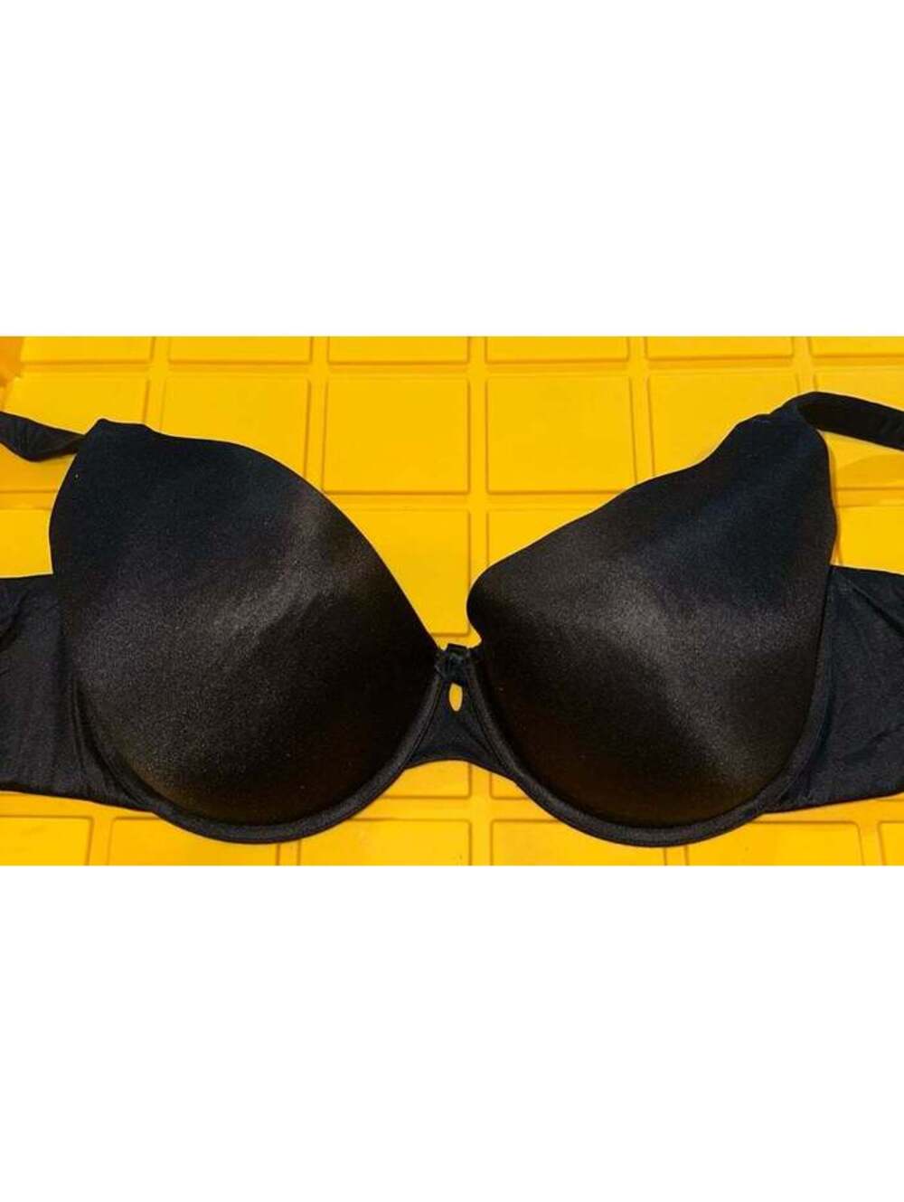 Cacique lightly lined tshirt bra size 44 dd